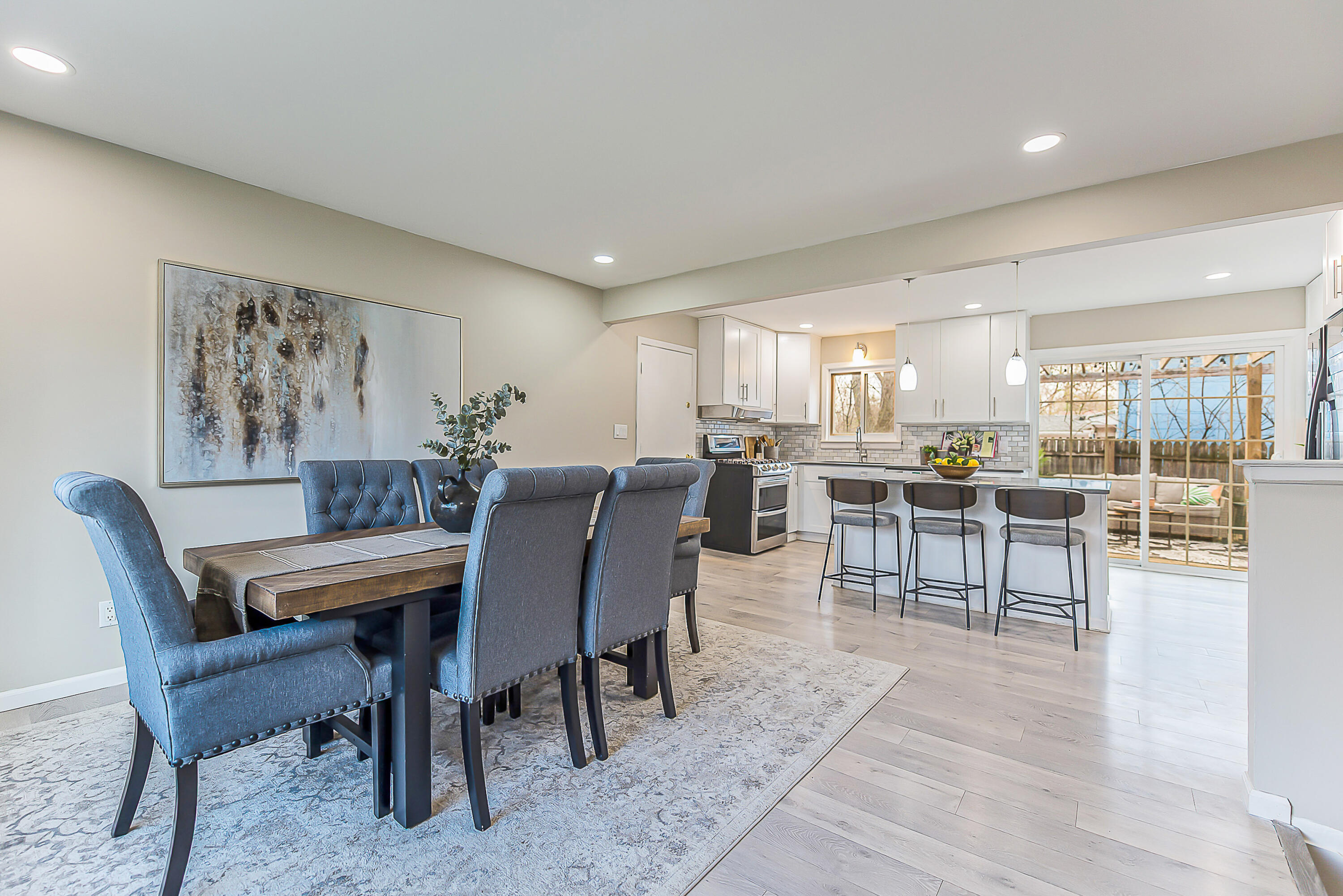 2818 Marshall Street