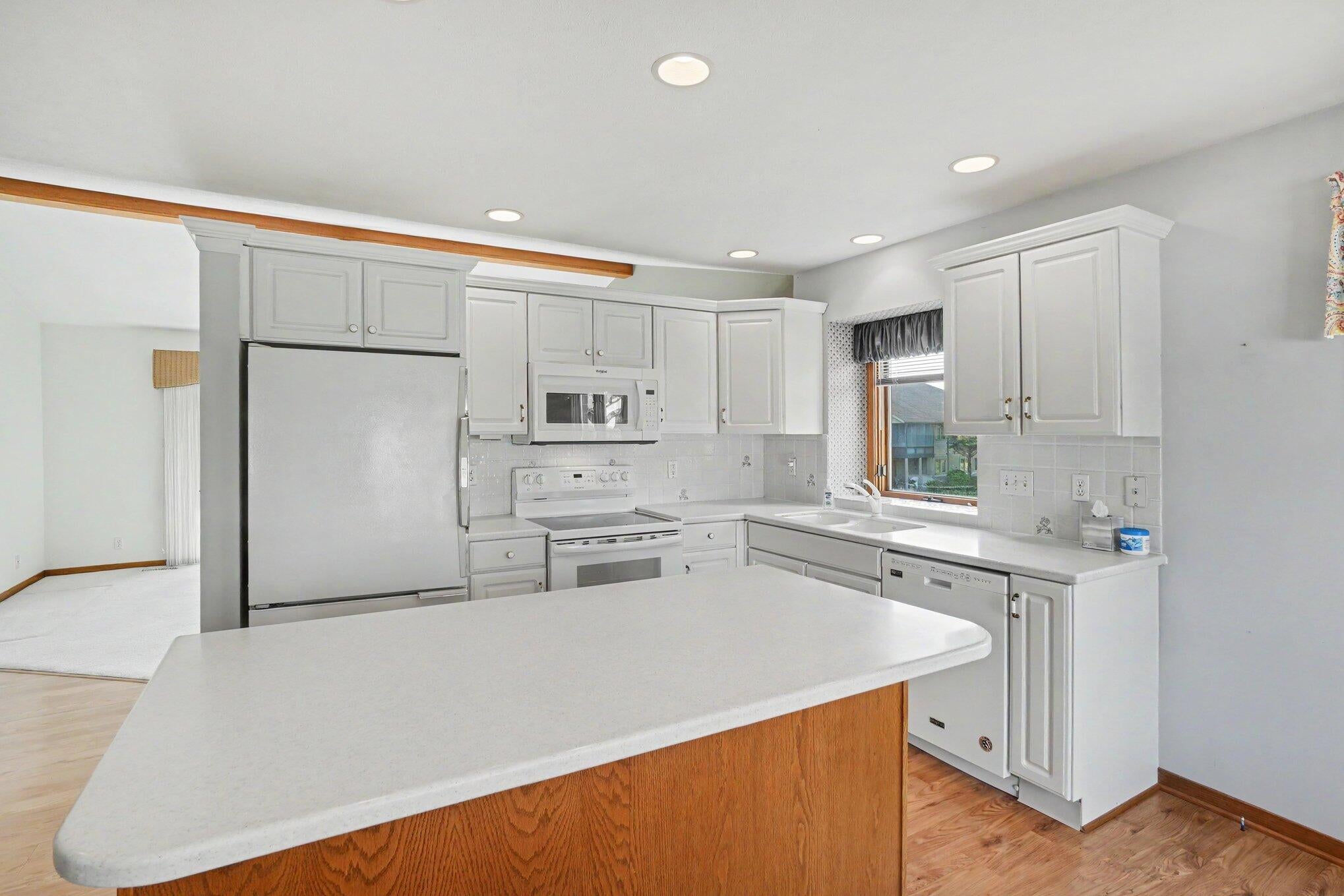 233 Parkside Drive