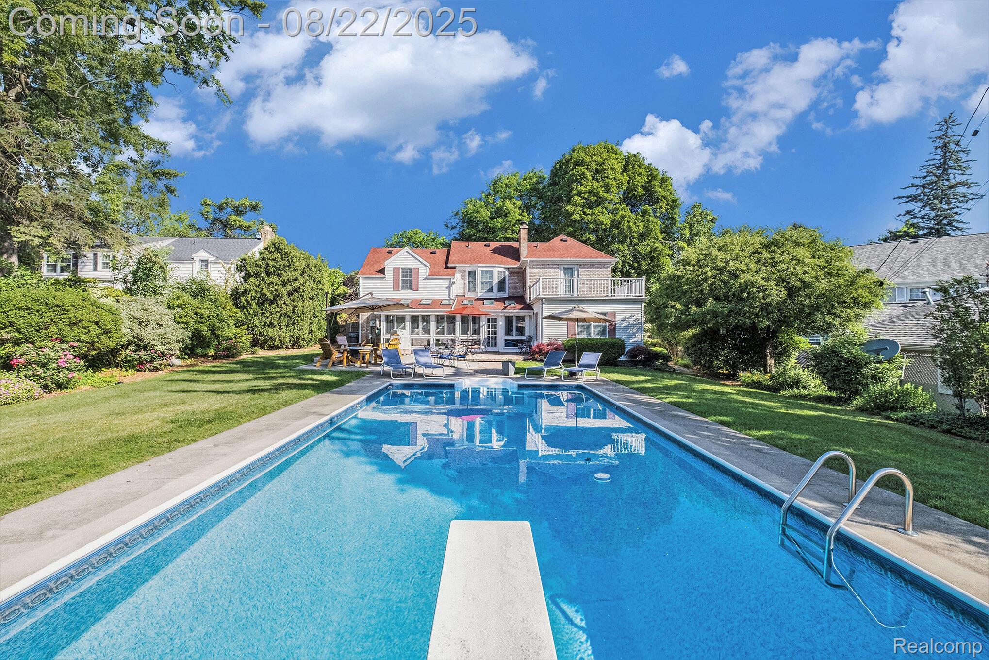3021 Westwood Parkway
