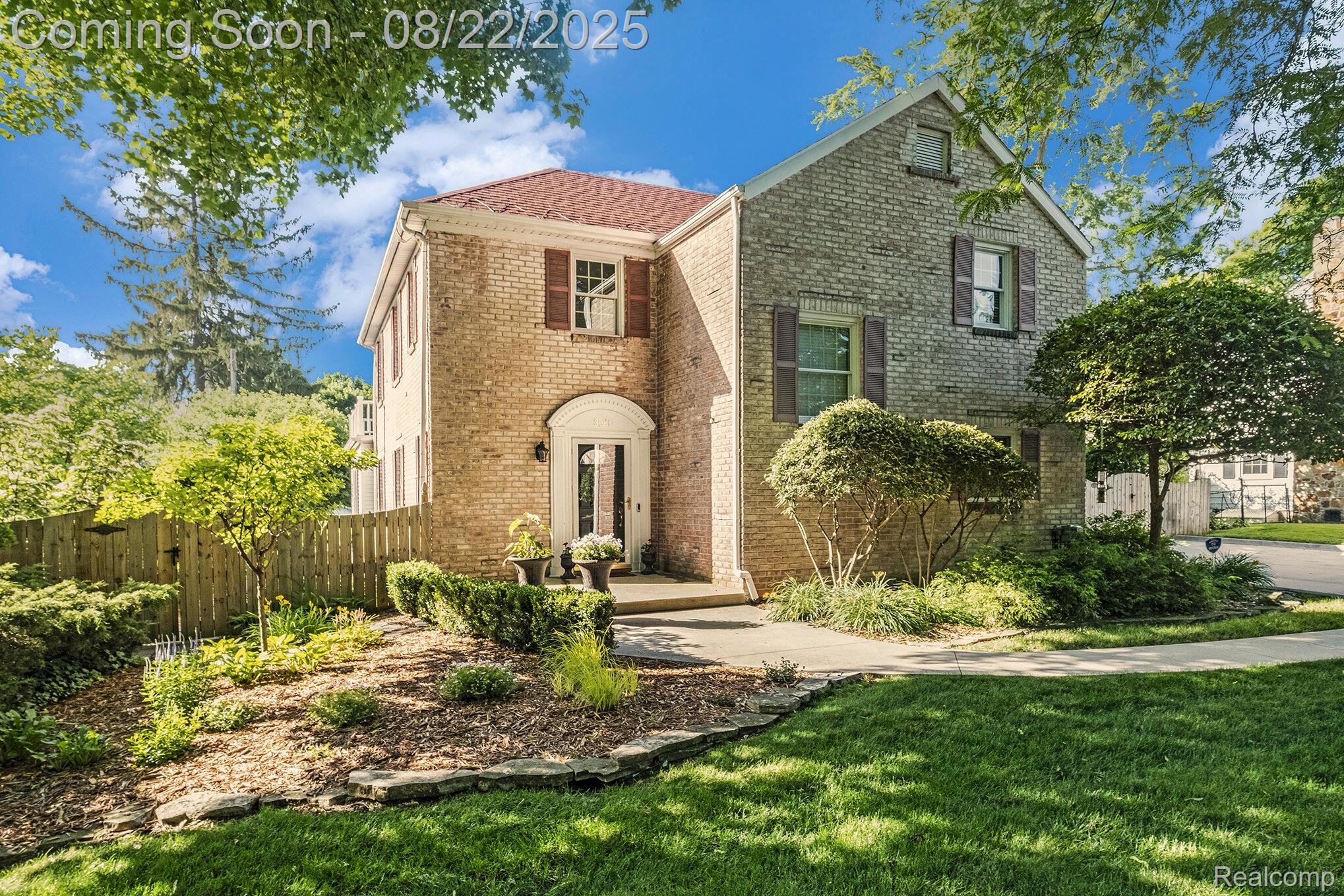 3021 Westwood Parkway