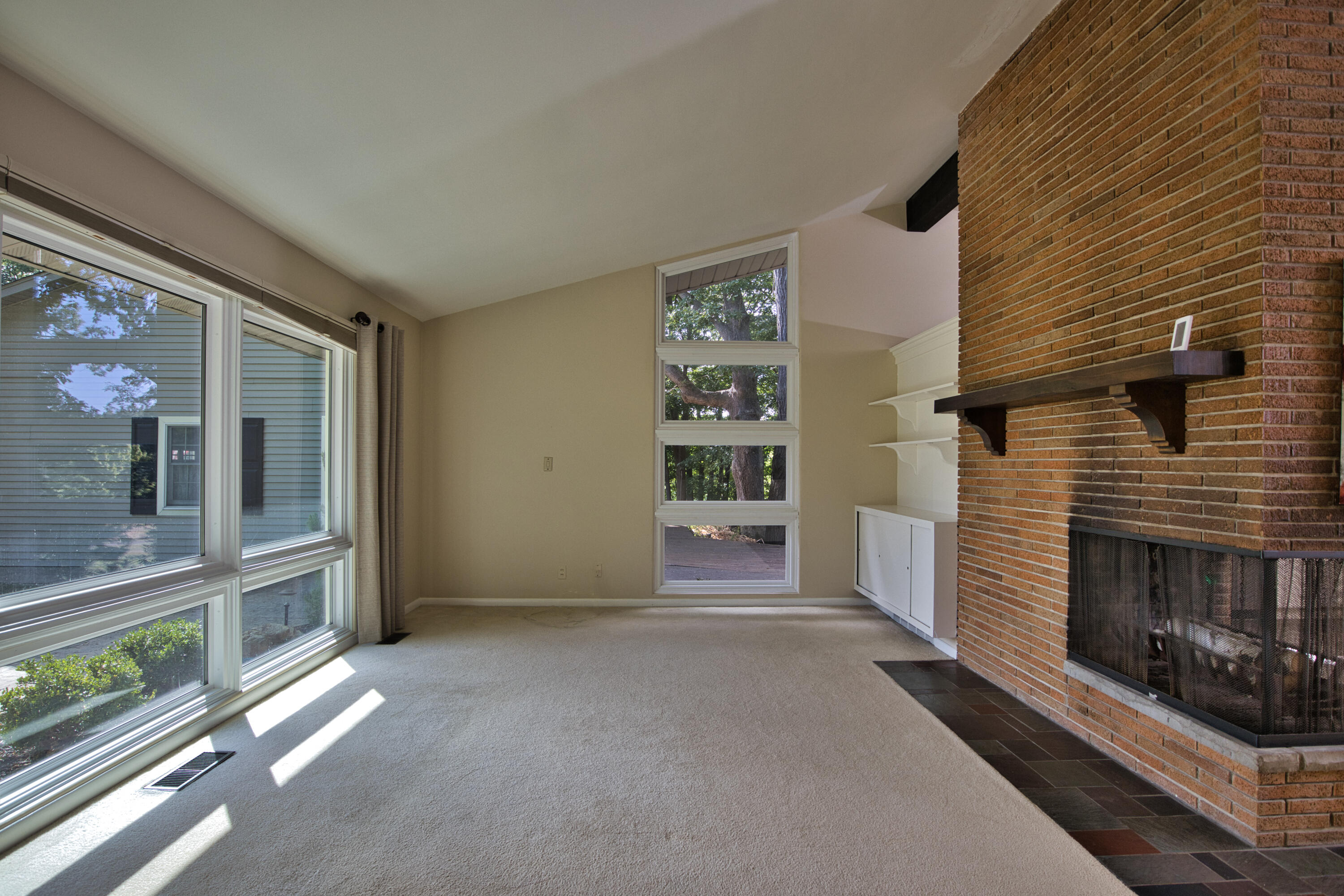 8683 Club House Drive