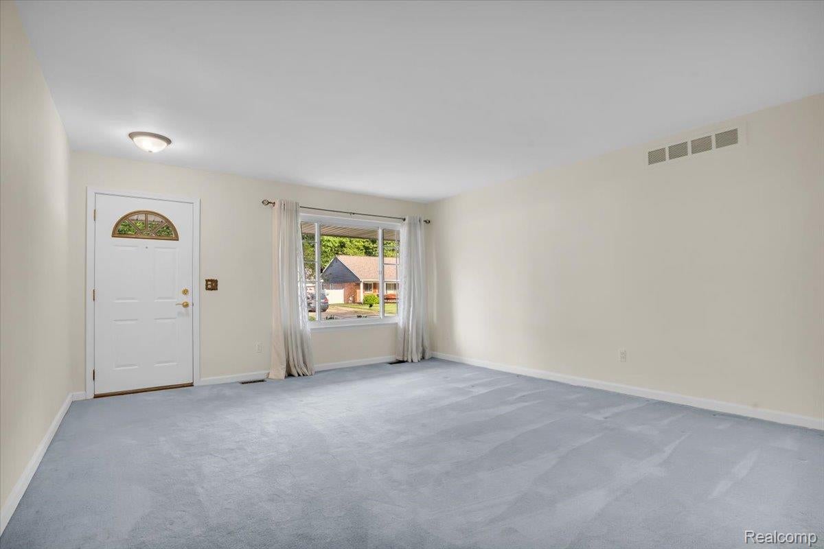 9437 Continental Drive