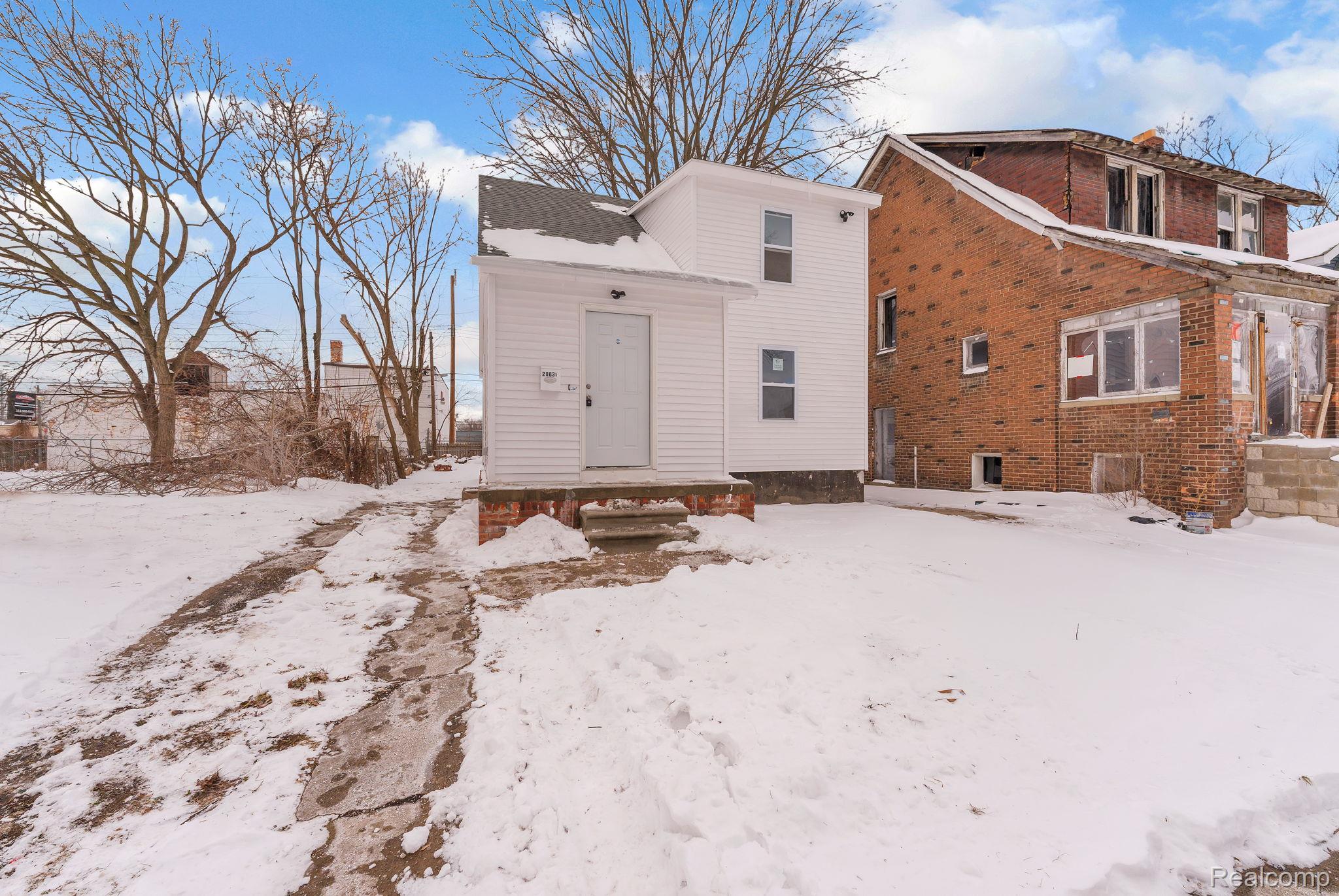 20035 Coventry Street