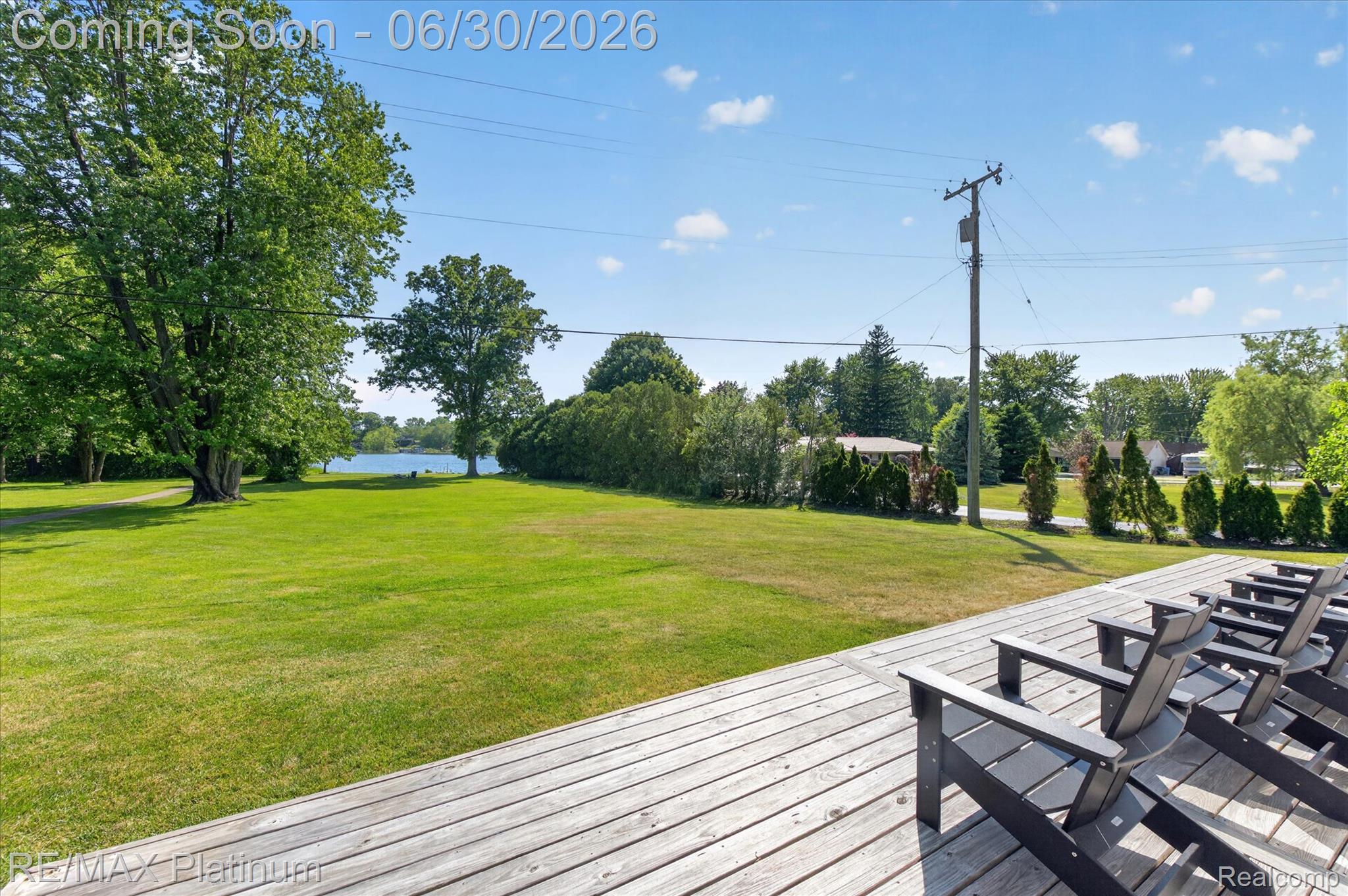 1462 S HUGHES Road