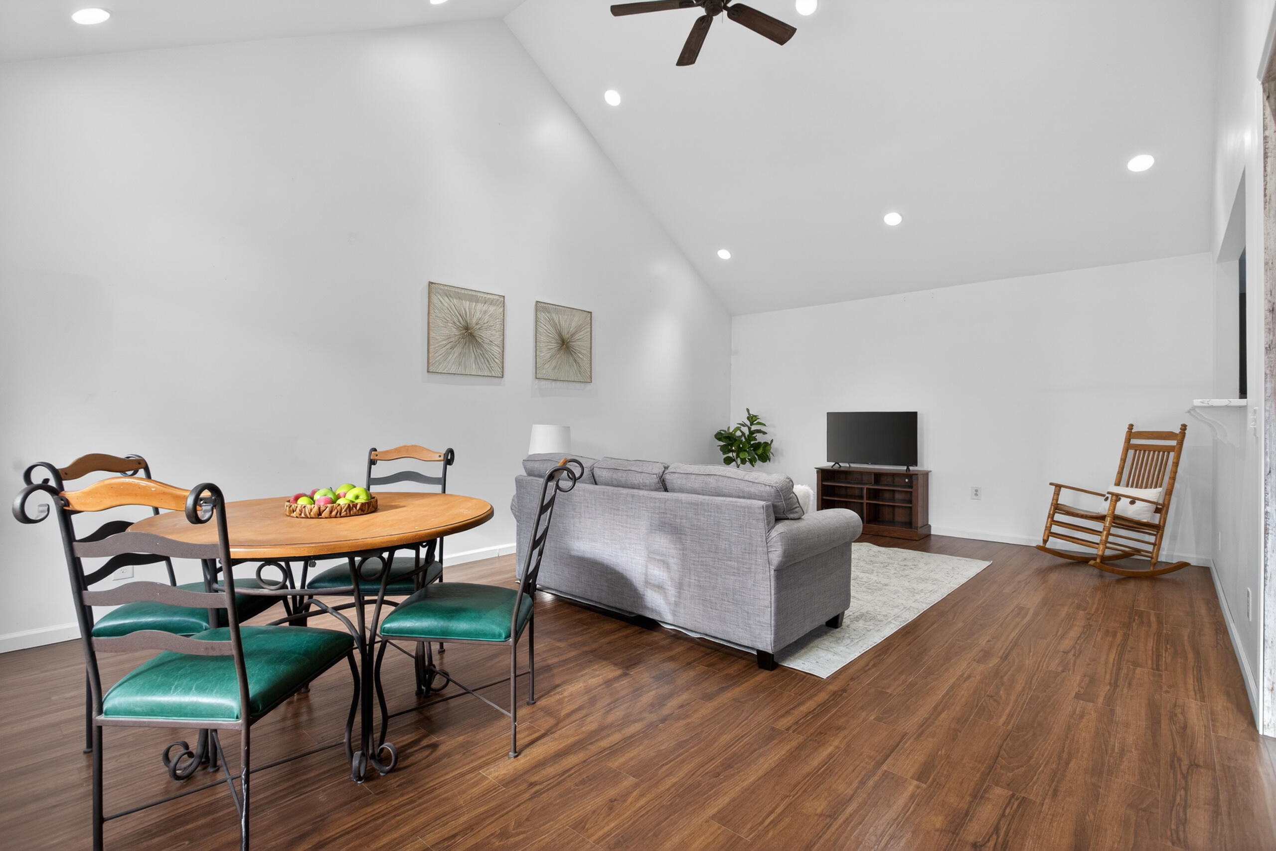 11444 Hillary Drive