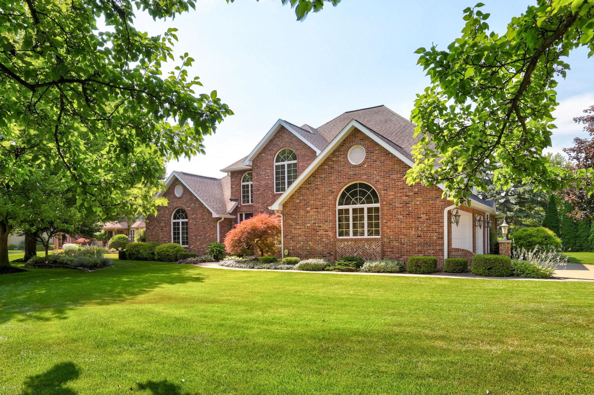 709 Meadow Lane