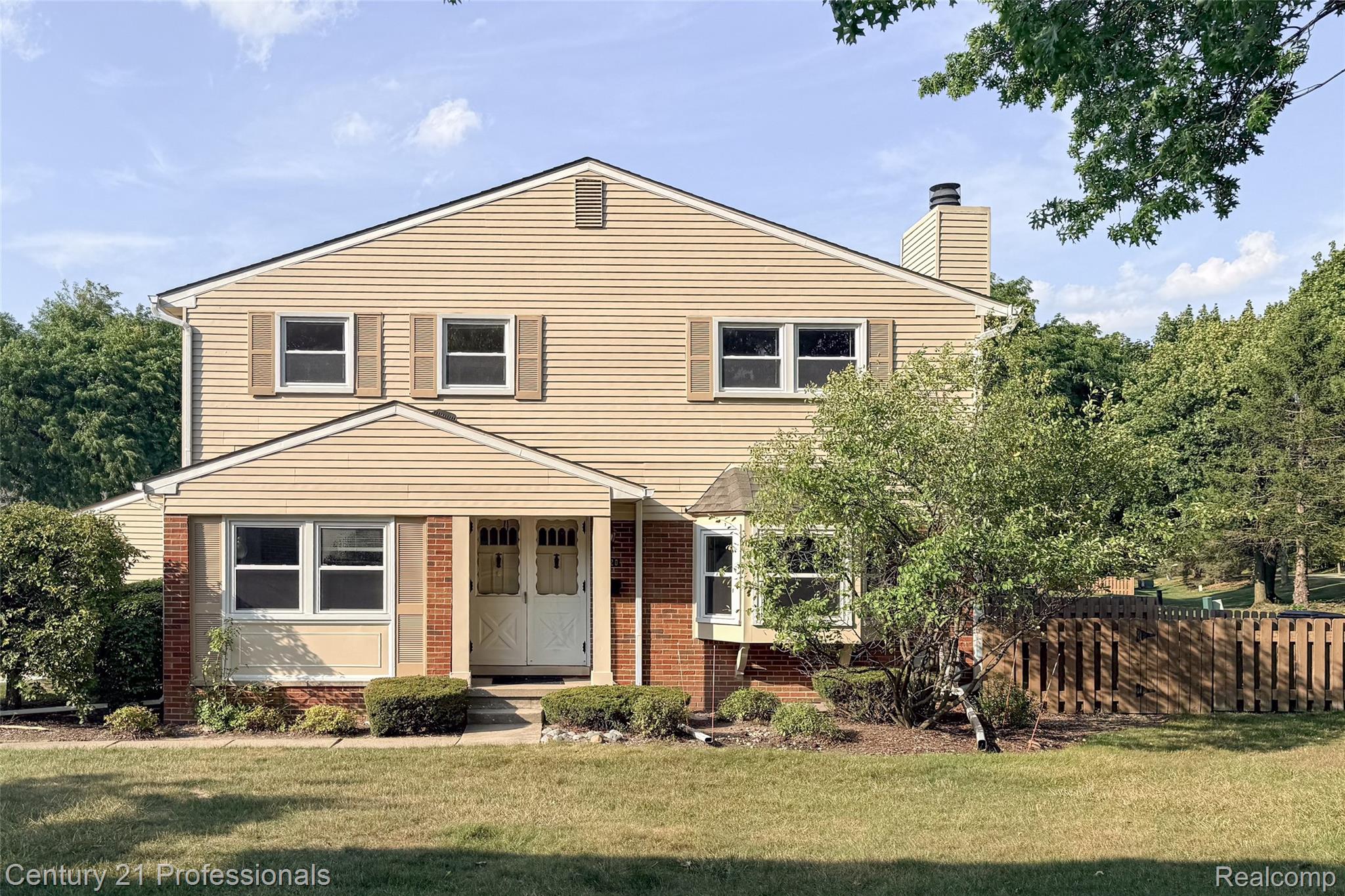 1520 Brentwood Drive