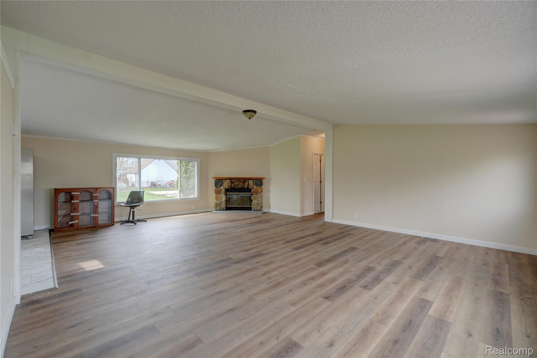 5112 Princess Street