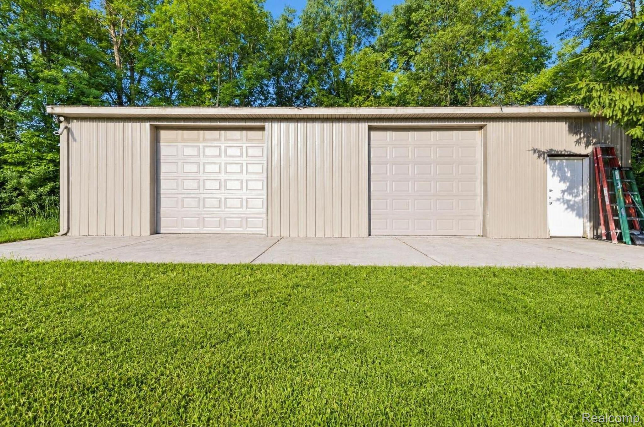 2190 Seymour Lake Road