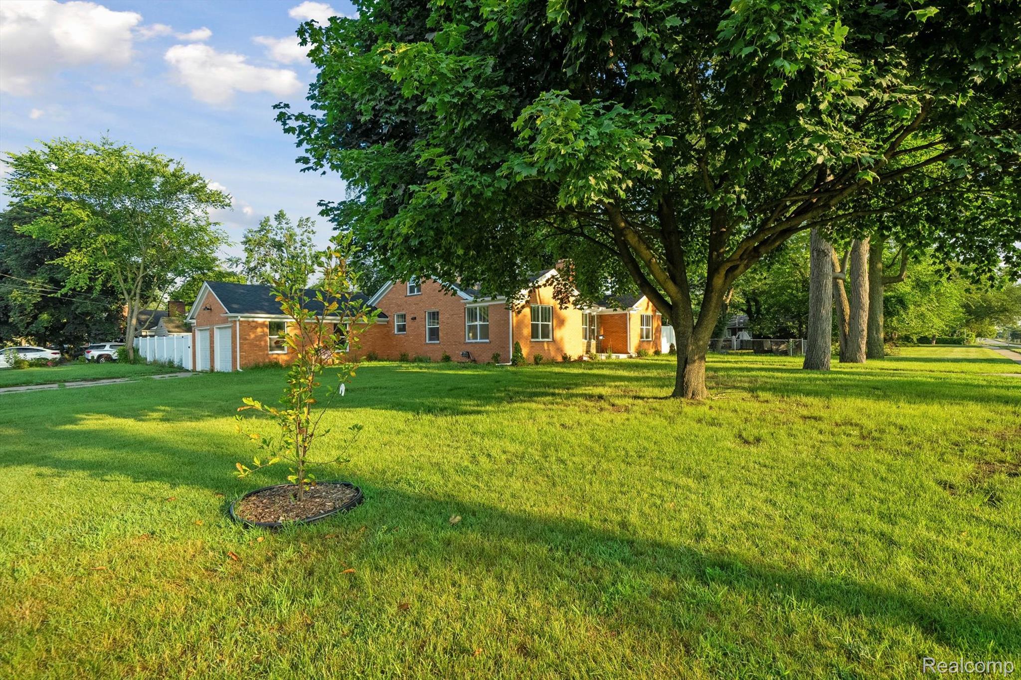 21211 Southfield Road