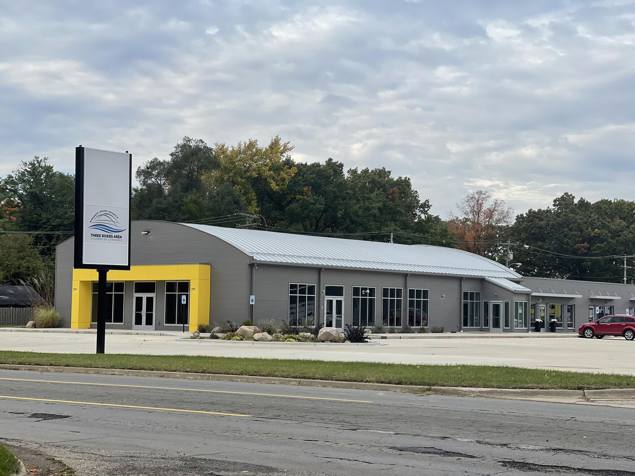 1100 N Main Street 1144