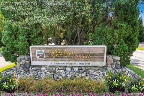 23715 Overlook Circle Bingham Farms Village MI 48025