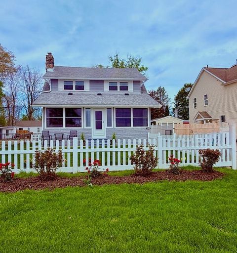 11952 N MAIN Street Green Oak Township Livingston MI 48189