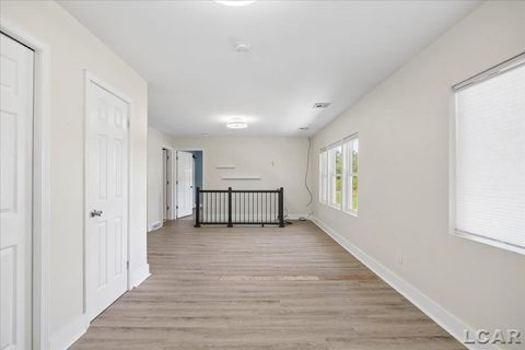 Tiny photo for 1400 Lakeview Drive, Manchester Township, MI 49287 (MLS # 56050209540)