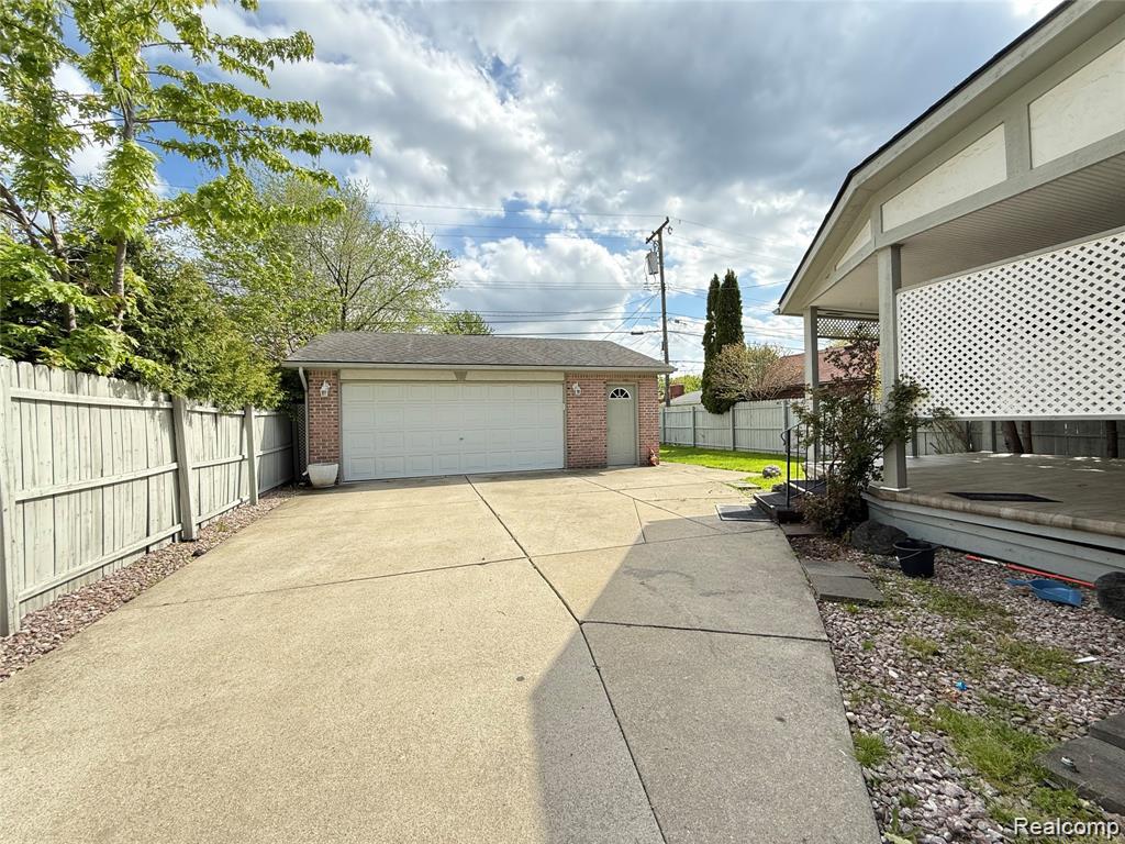 8334 McKinley