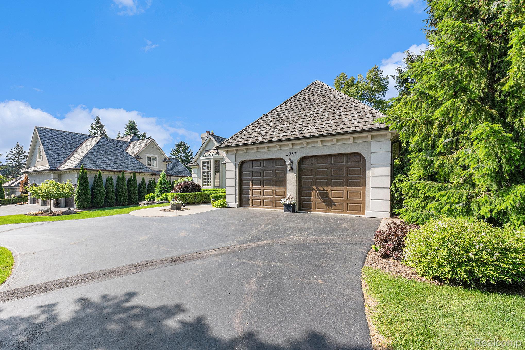 5387 Bristol Parke Drive