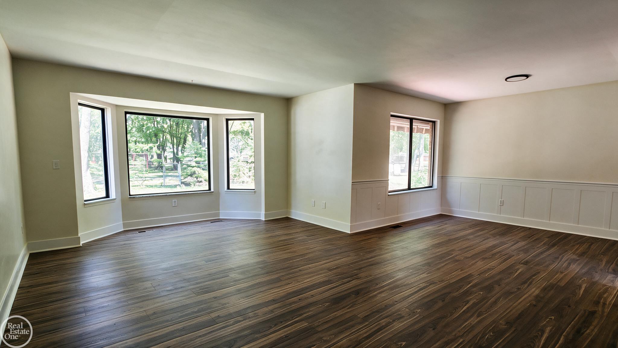 11343 Common Road