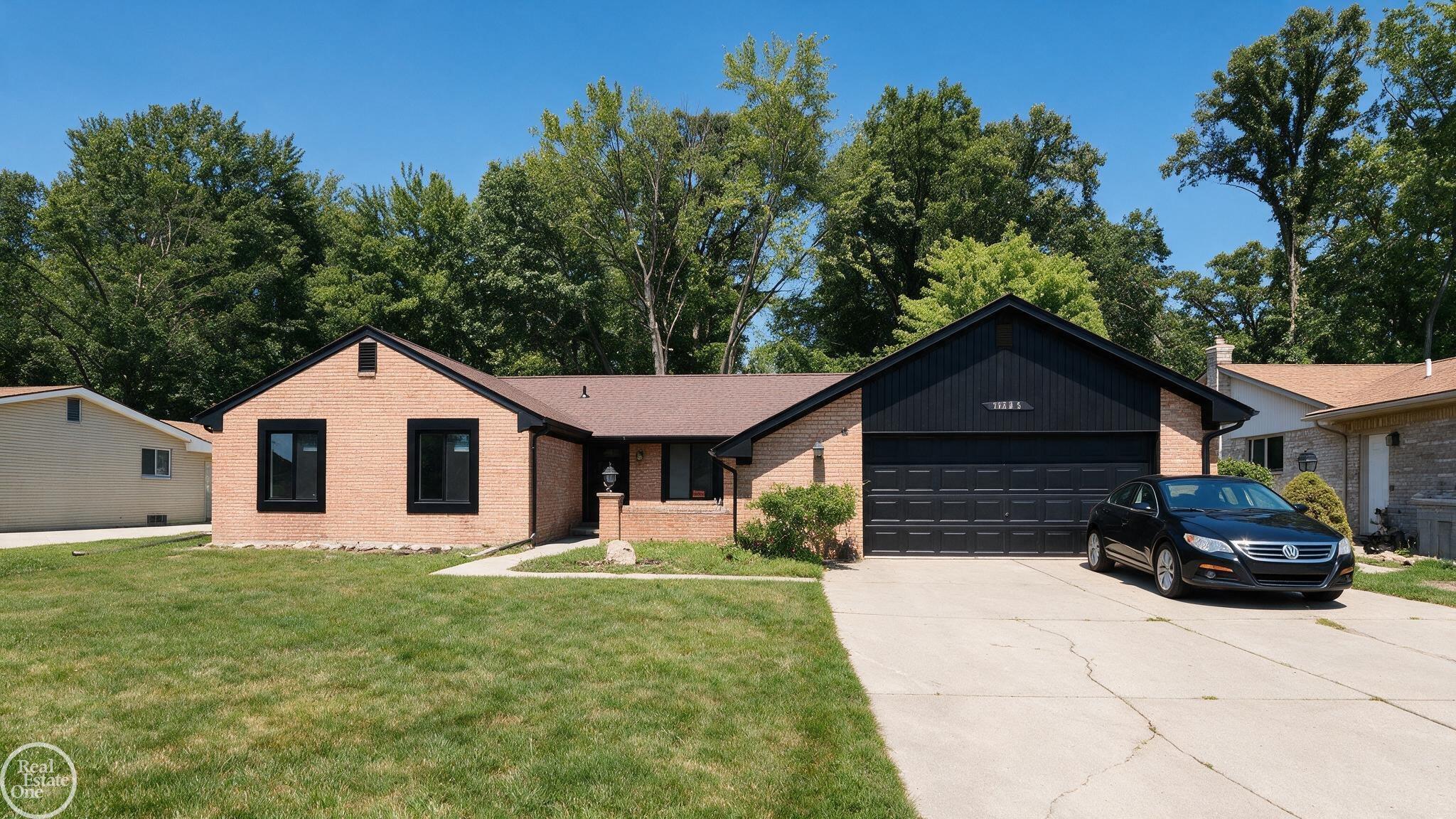 11343 Common Road