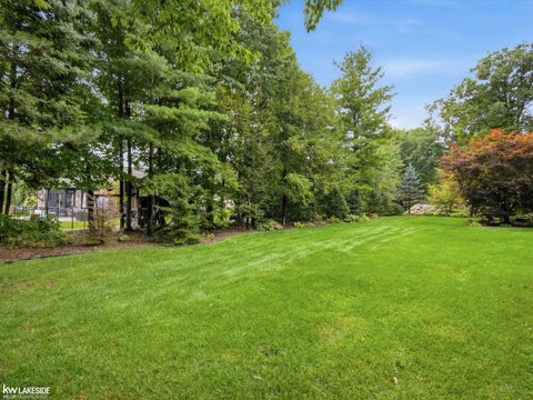 Tiny photo for 8804 Tournament Drive, Washington Township, MI 48094 (MLS # 58050223672)