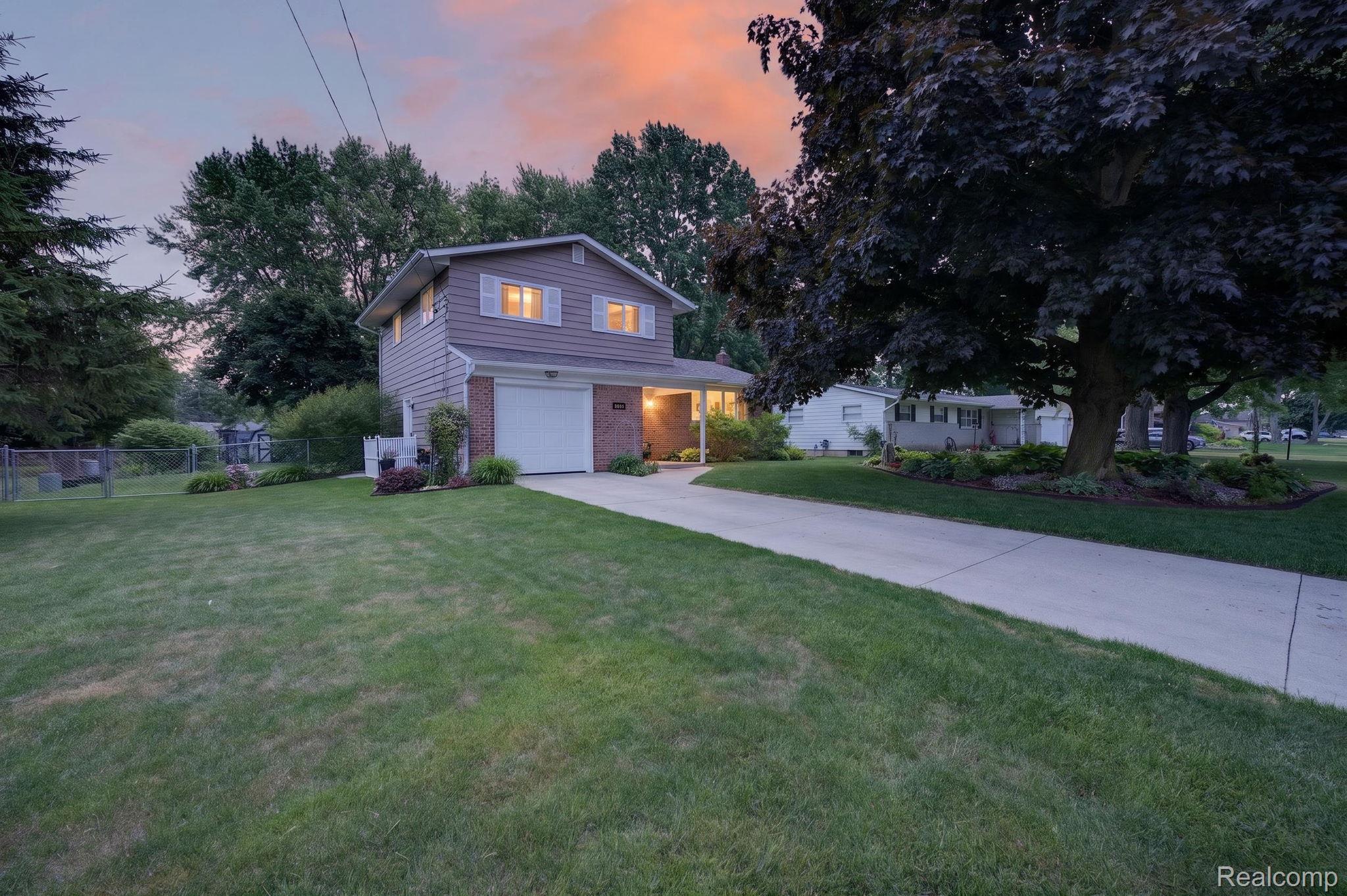 4369 Dixon Drive