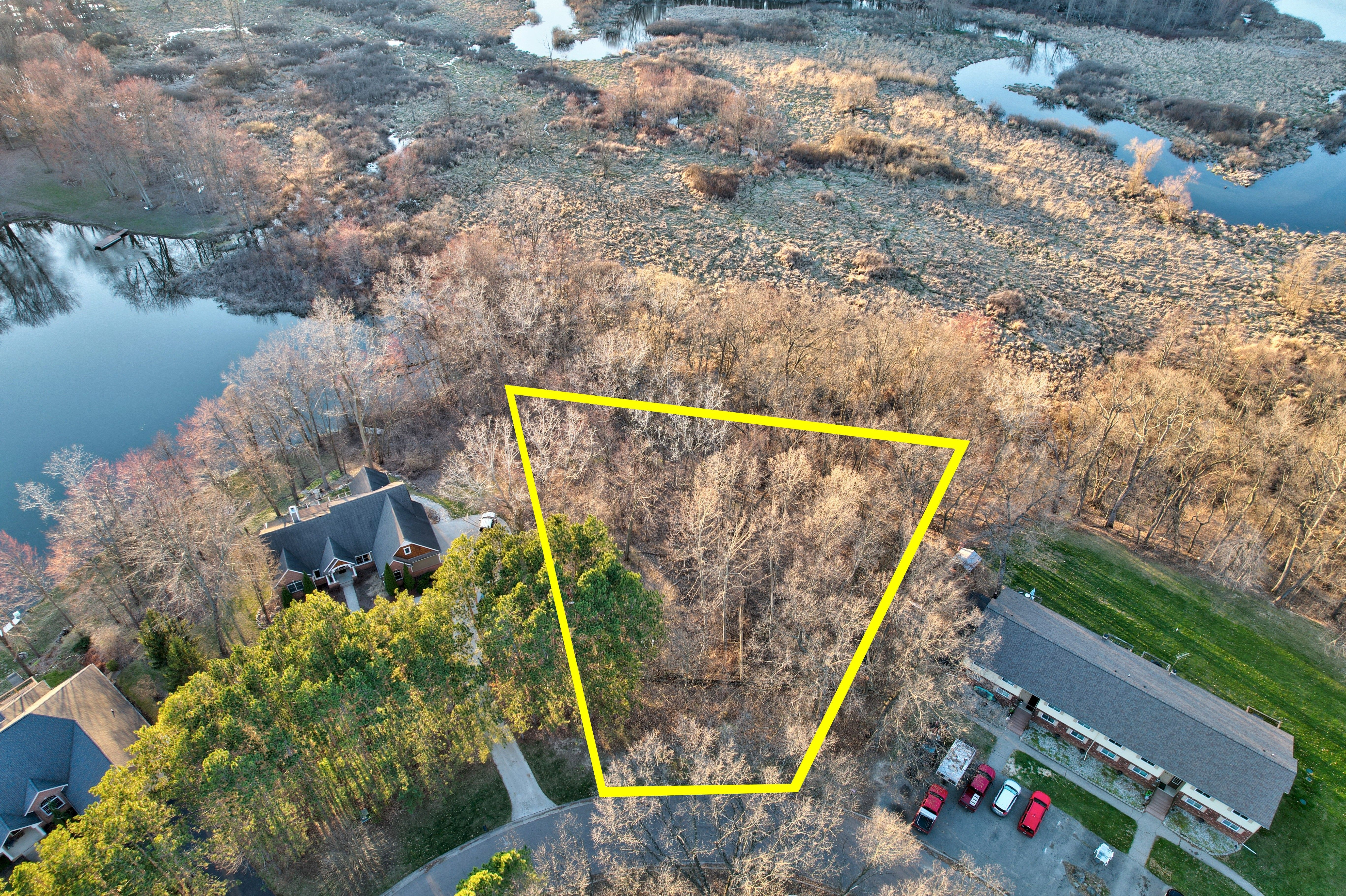 VL Pineview Lake Drive