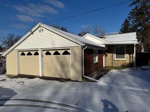 A home in FarmingtonHillsCity_Oakland