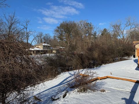 A home in FarmingtonHillsCity_Oakland