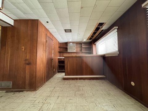 A home in FarmingtonHillsCity_Oakland