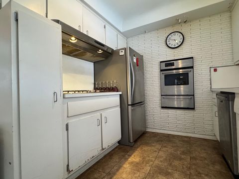 A home in FarmingtonHillsCity_Oakland
