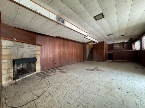 A home in FarmingtonHillsCity_Oakland