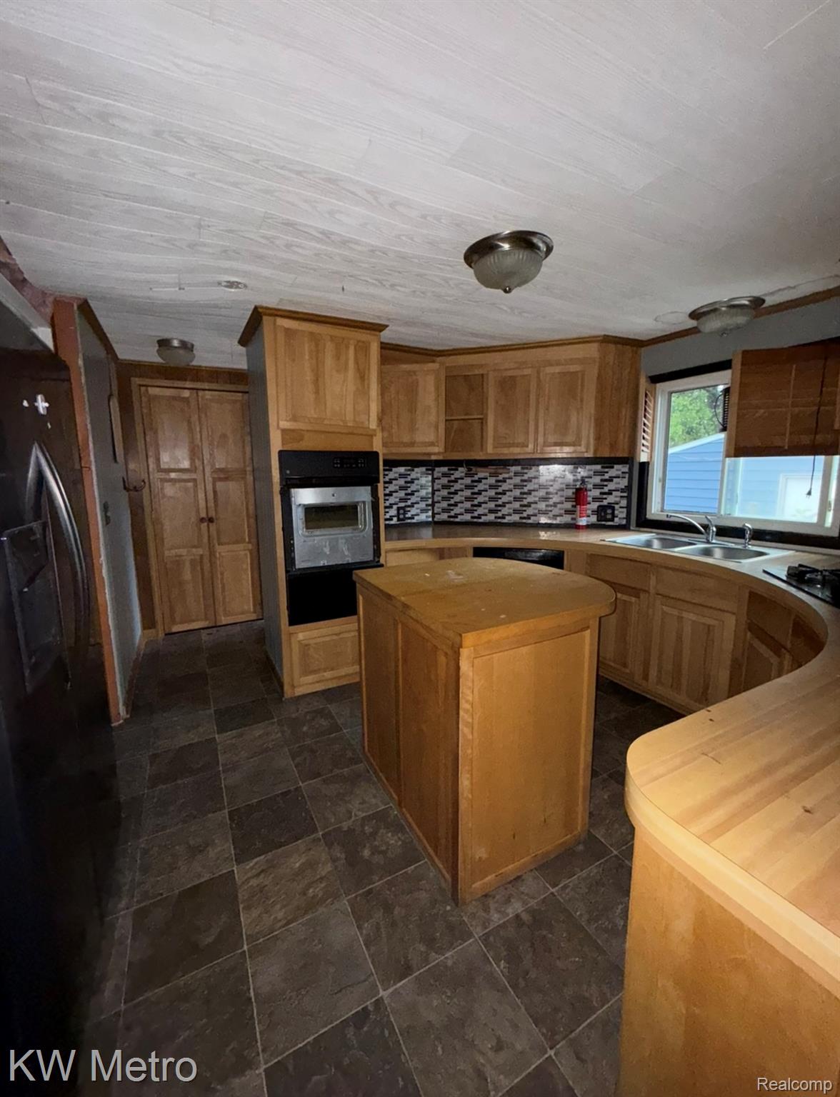5552 Cherokee Bend