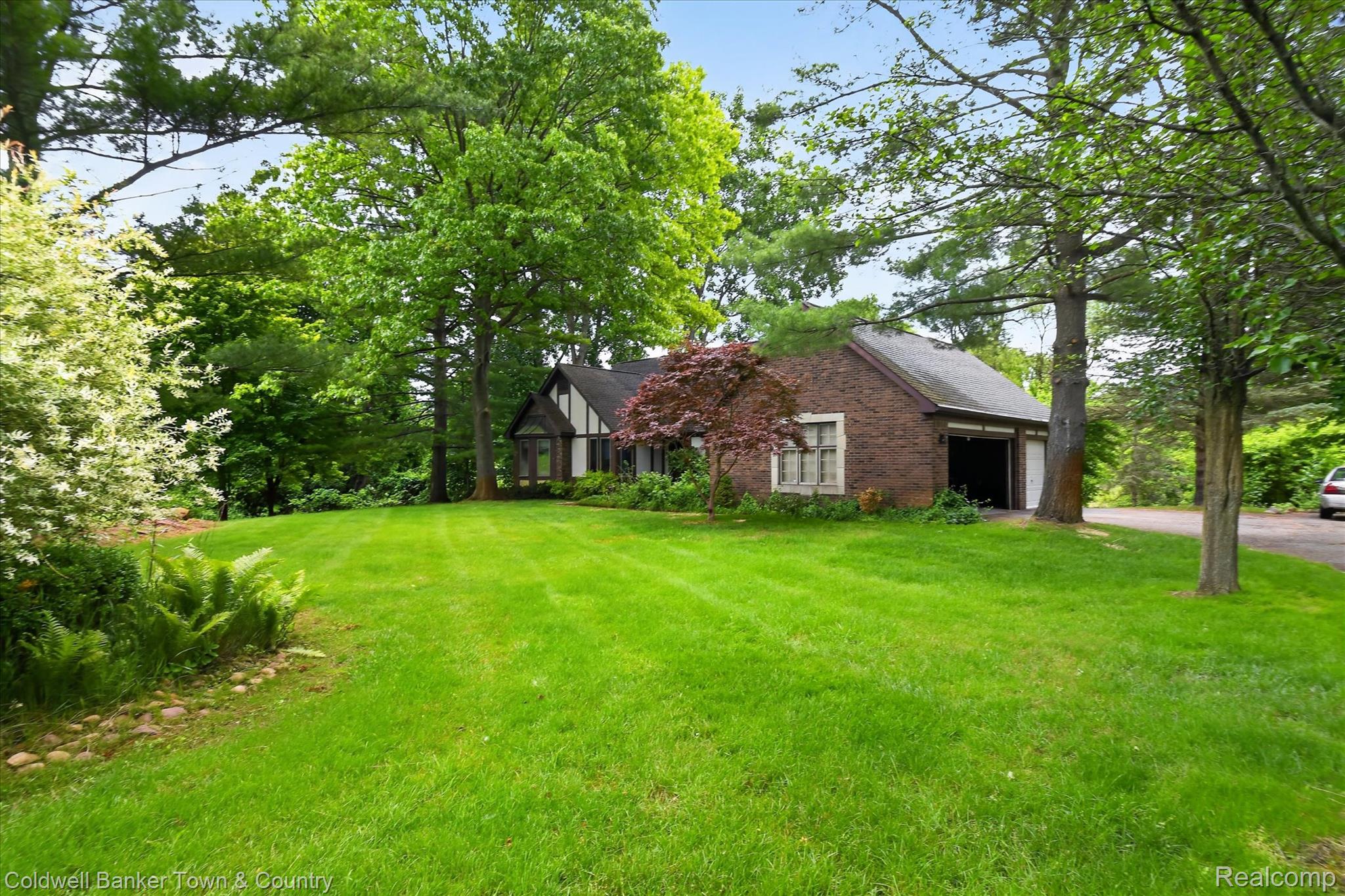 6656 Snowshoe Lane