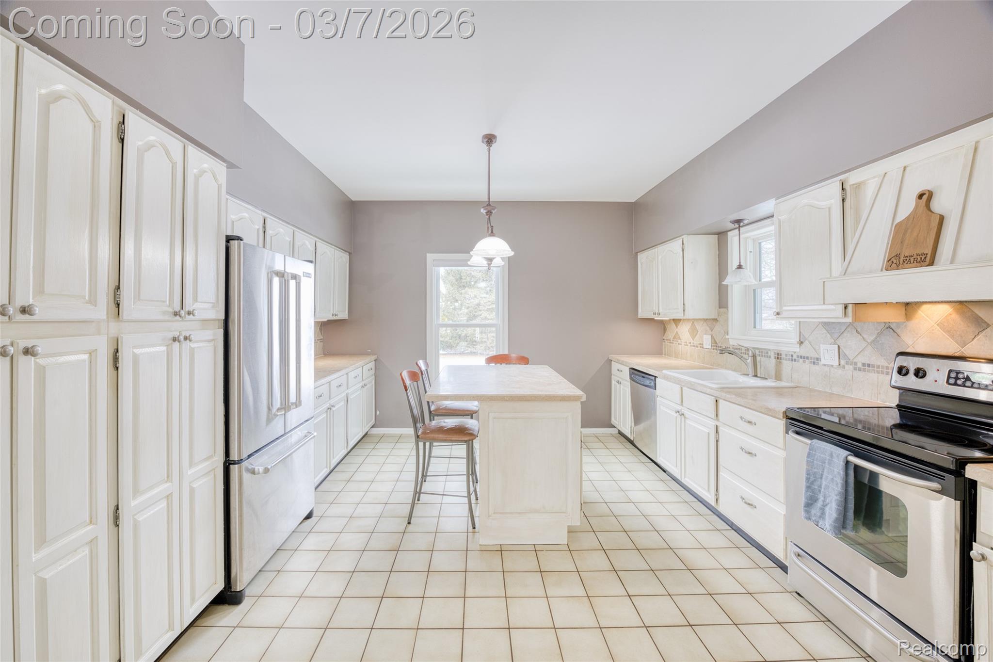 4350 Locust Valley Lane