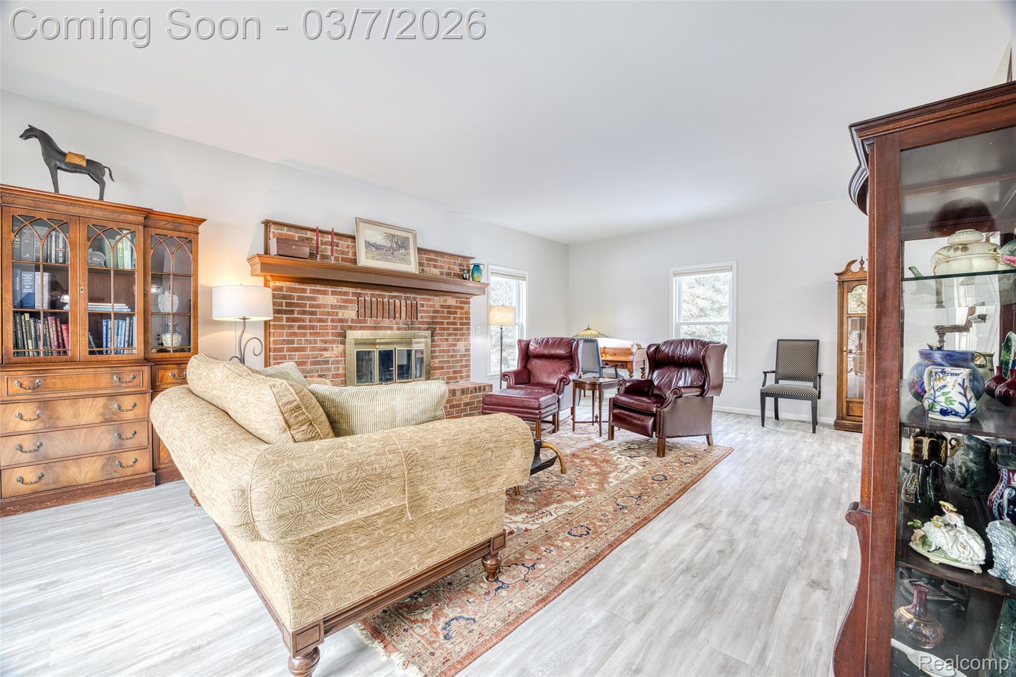4350 Locust Valley Lane