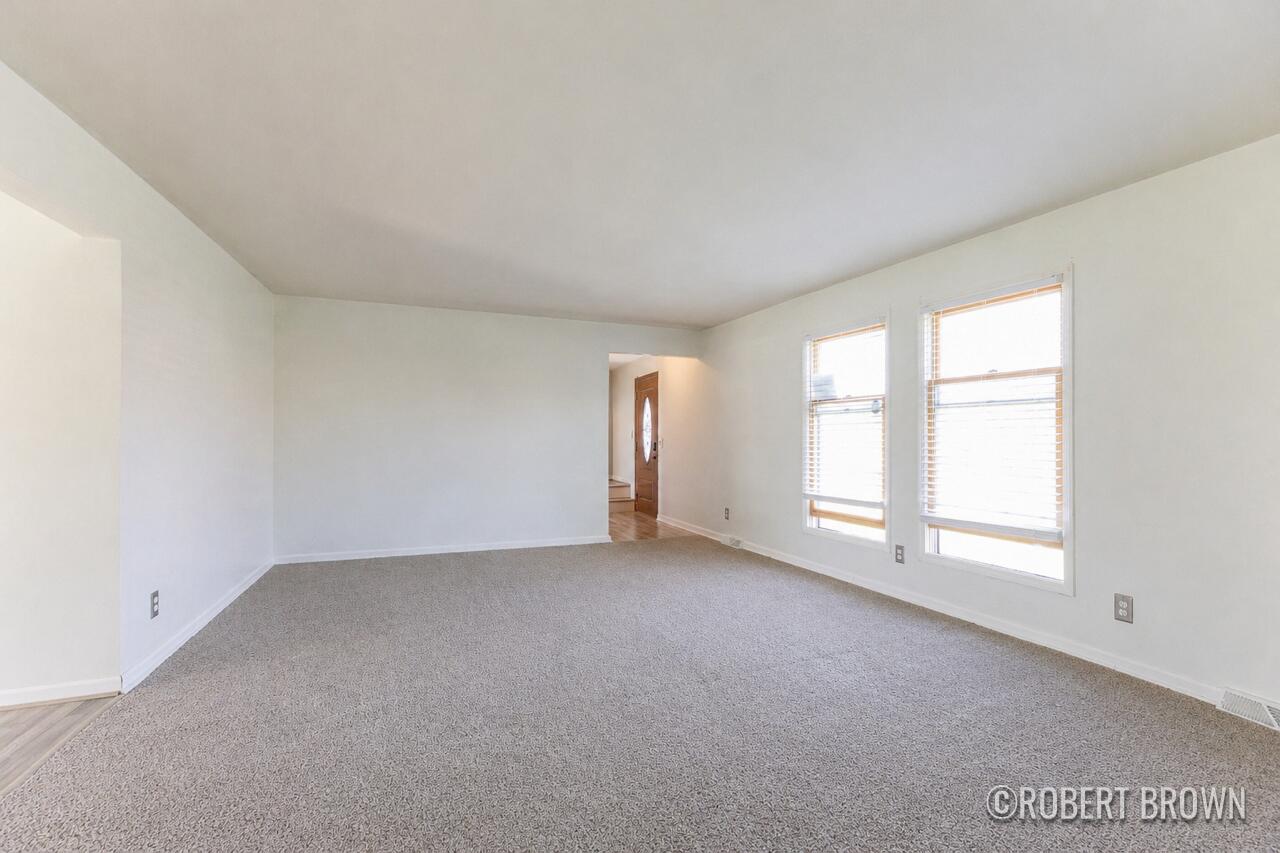 2074 Wolfboro Drive SE