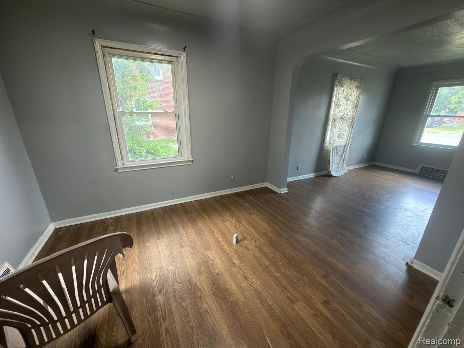 8837 Evergreen Avenue