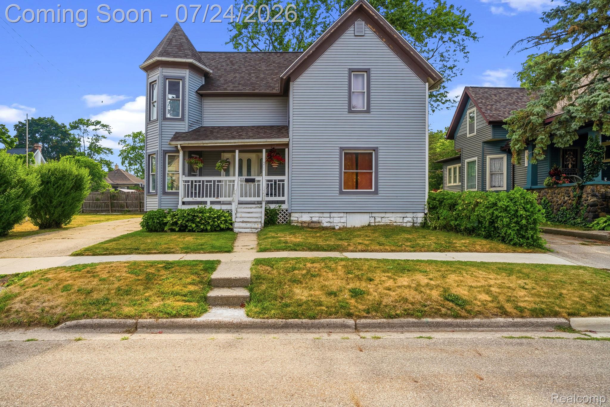 205 N Mackinaw Street