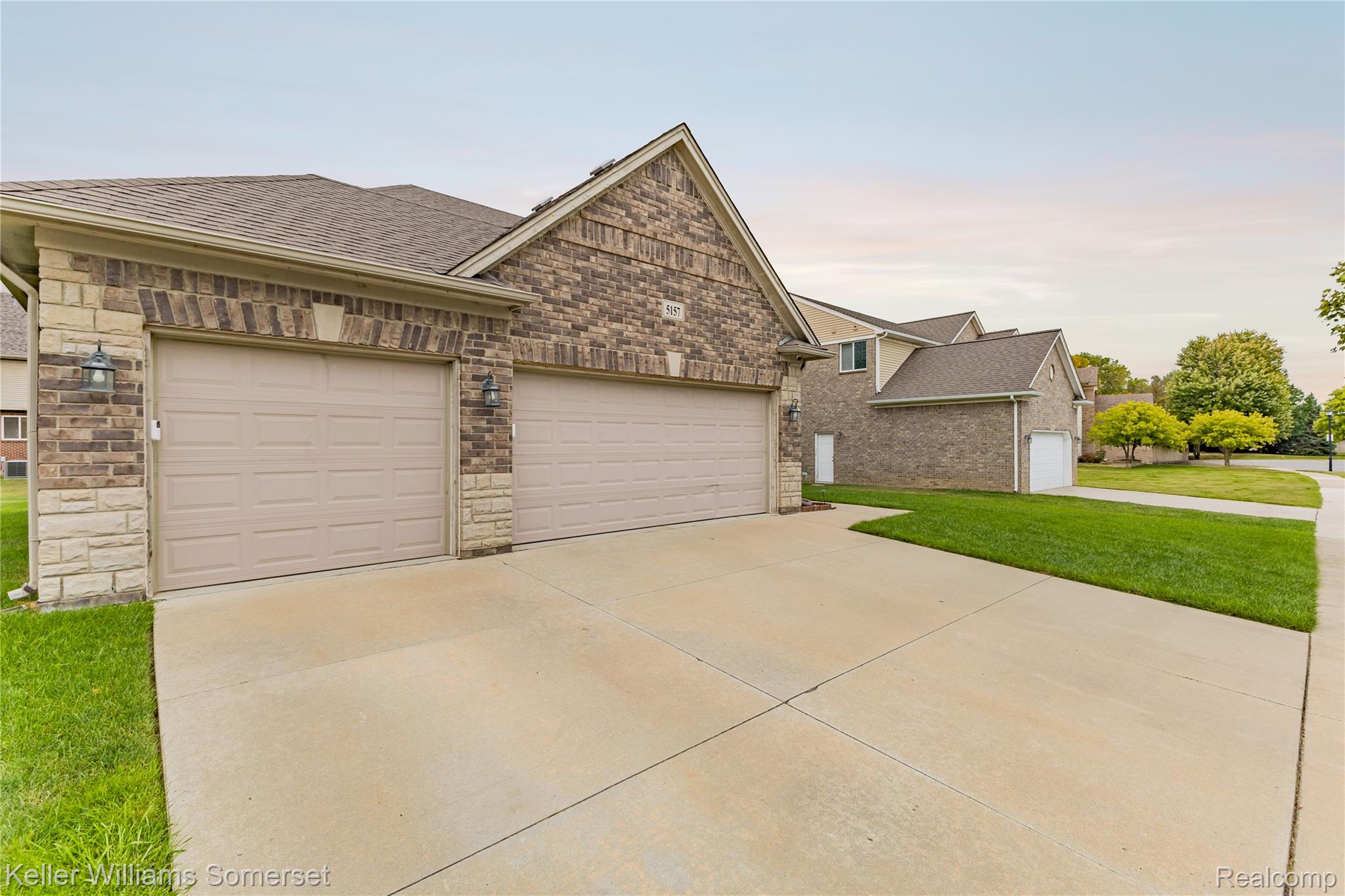 5157 Trailwood Lane