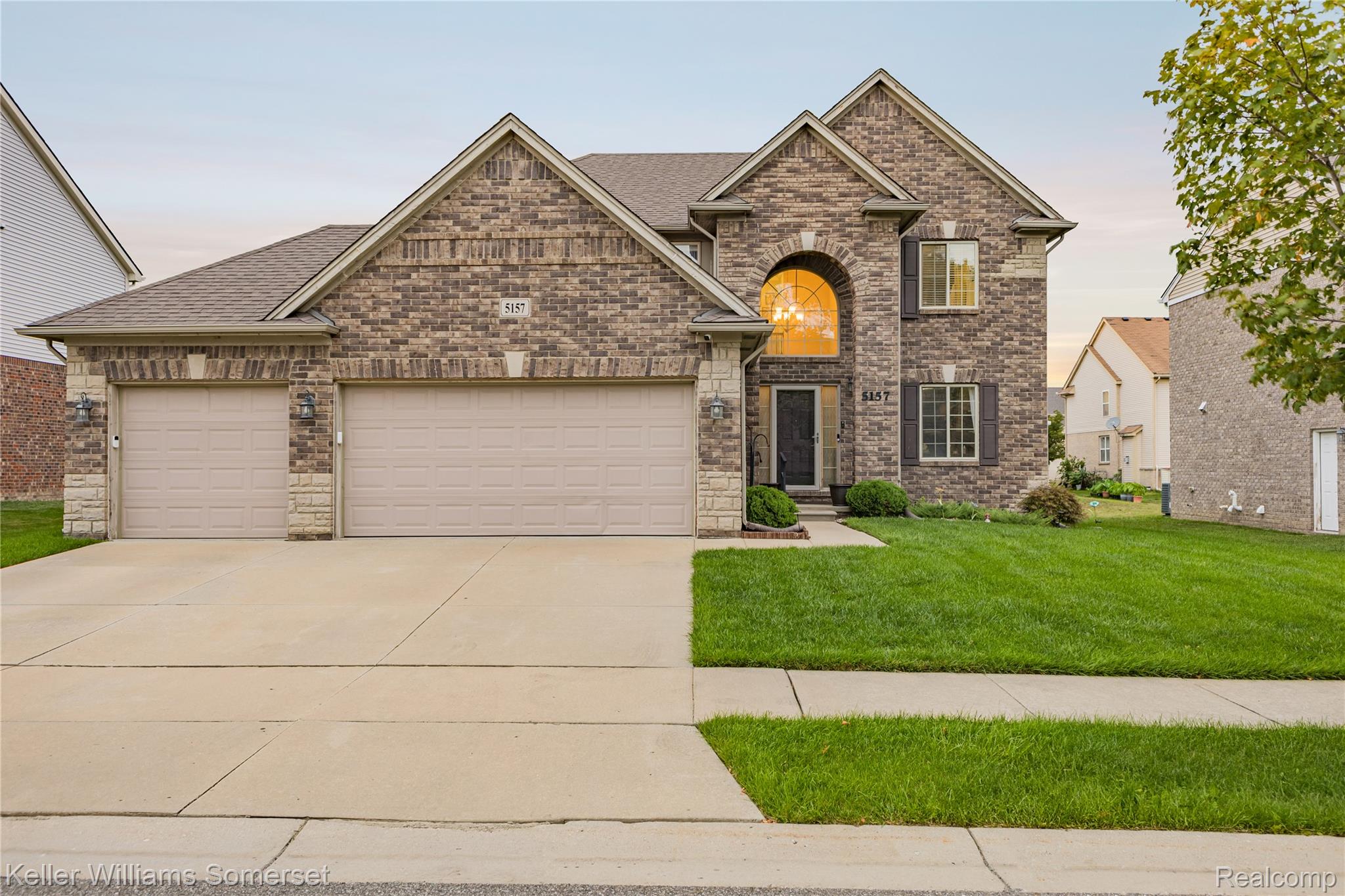 5157 Trailwood Lane