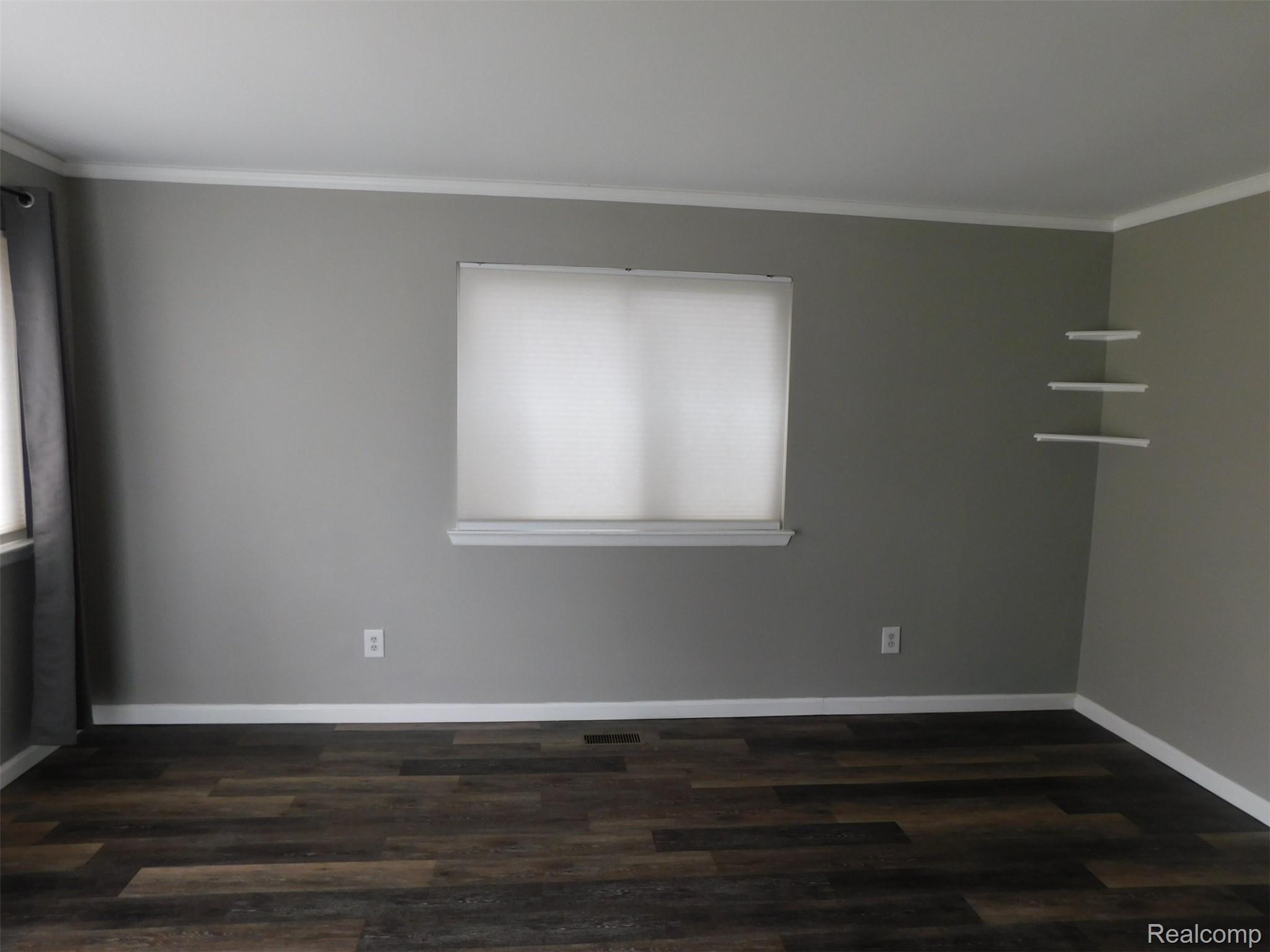 535 E Lewiston Avenue