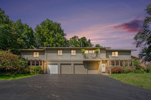 Photo of 3872 Greenleaf Circle, Kalamazoo City, MI 49008 (MLS # 66026051352)