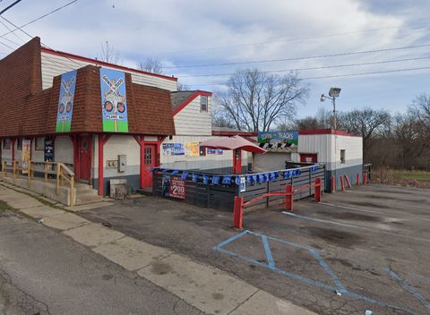 2310 W COURT Street Flint City Genesee MI 48503