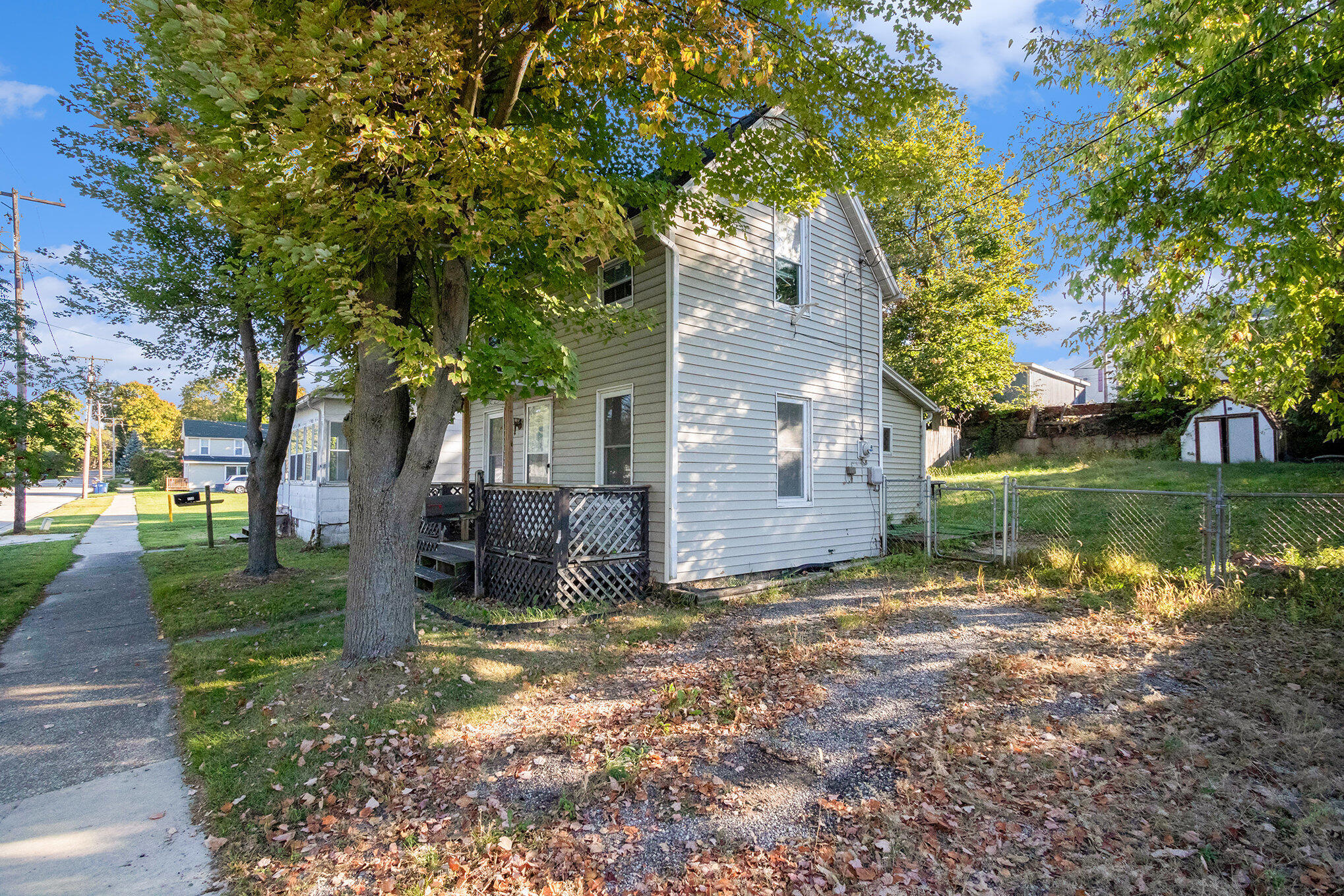 108 N Disbrow Street