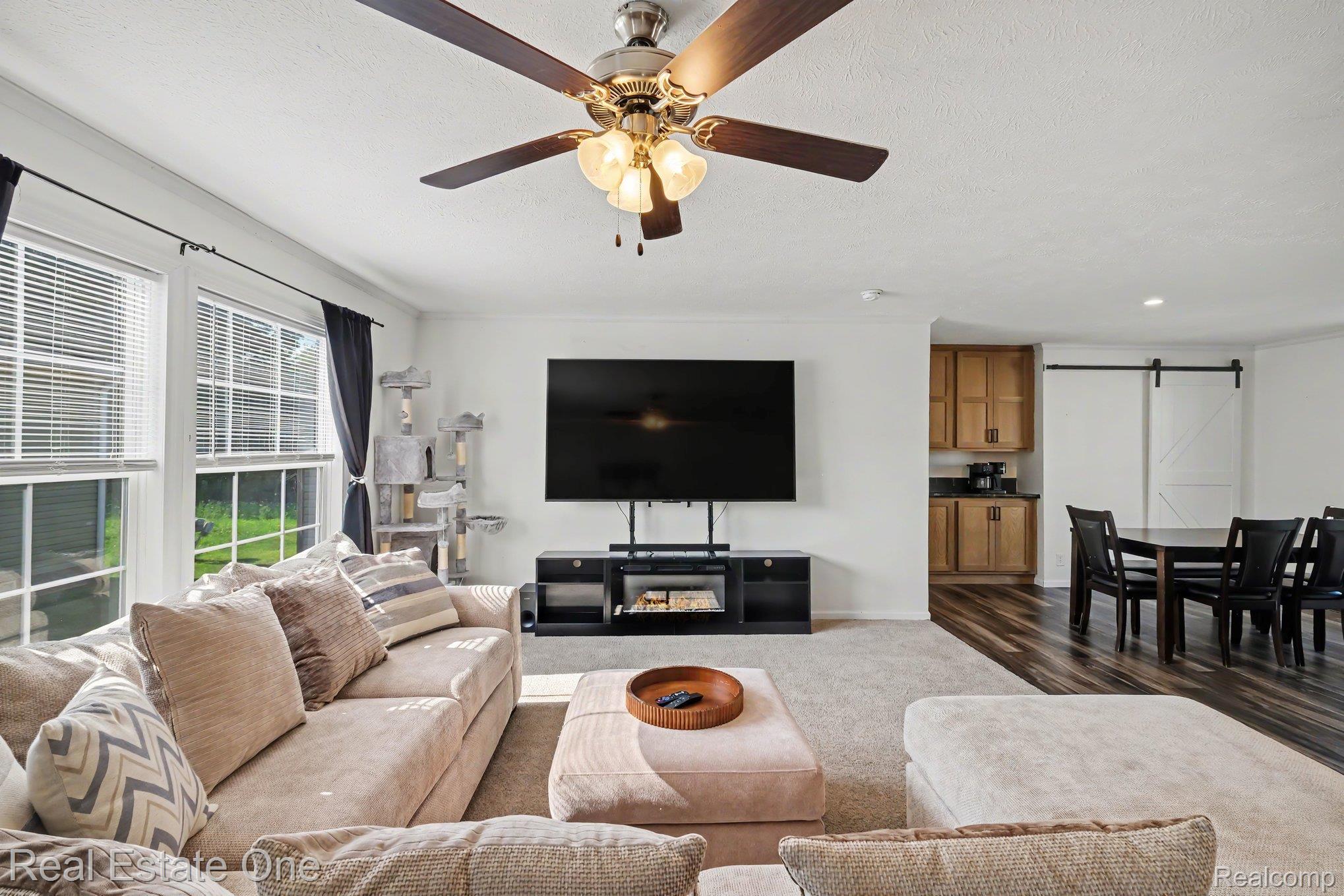 6548 Prince Blvd