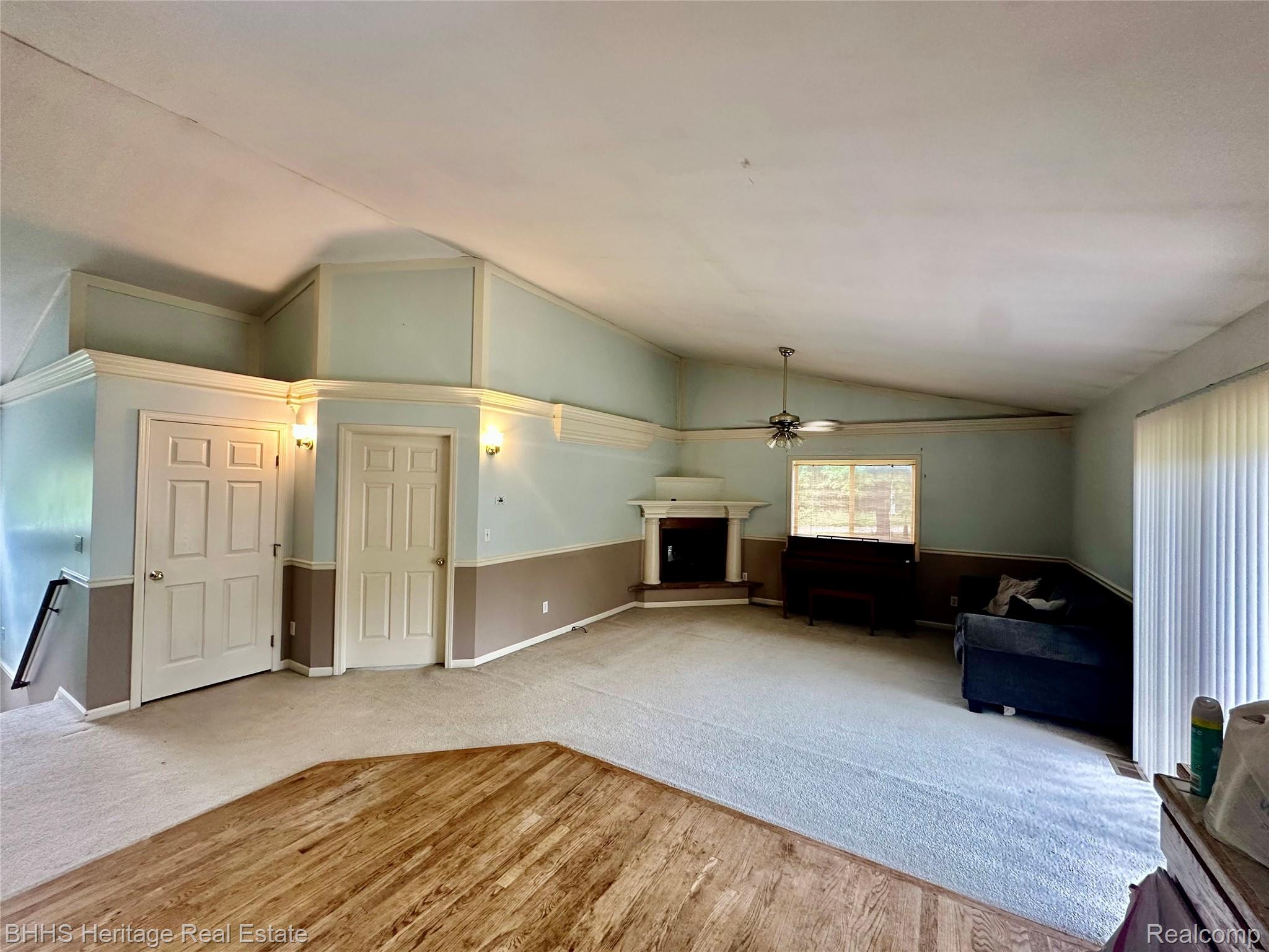 Handy Township, Michigan 48836, United States, 3 Bedrooms Bedrooms, ,2 BathroomsBathrooms,Residential,Pending,181015