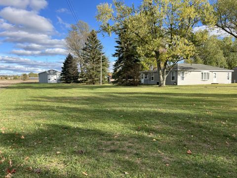 4711 Scottdale Road Royalton Township MI 49085