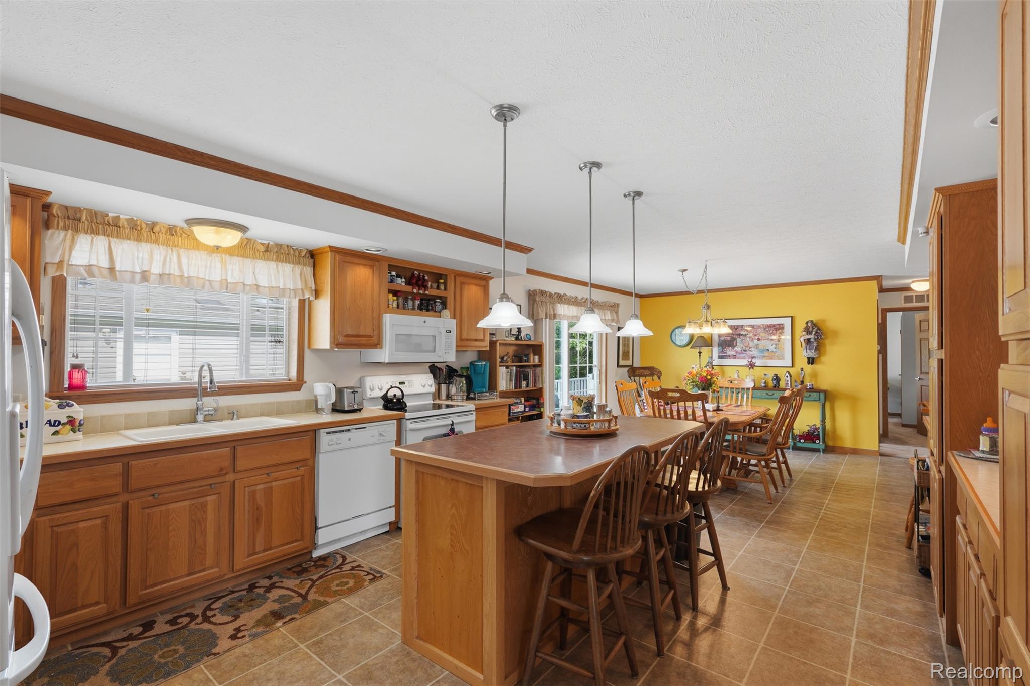 11979 Cedarbrook Drive