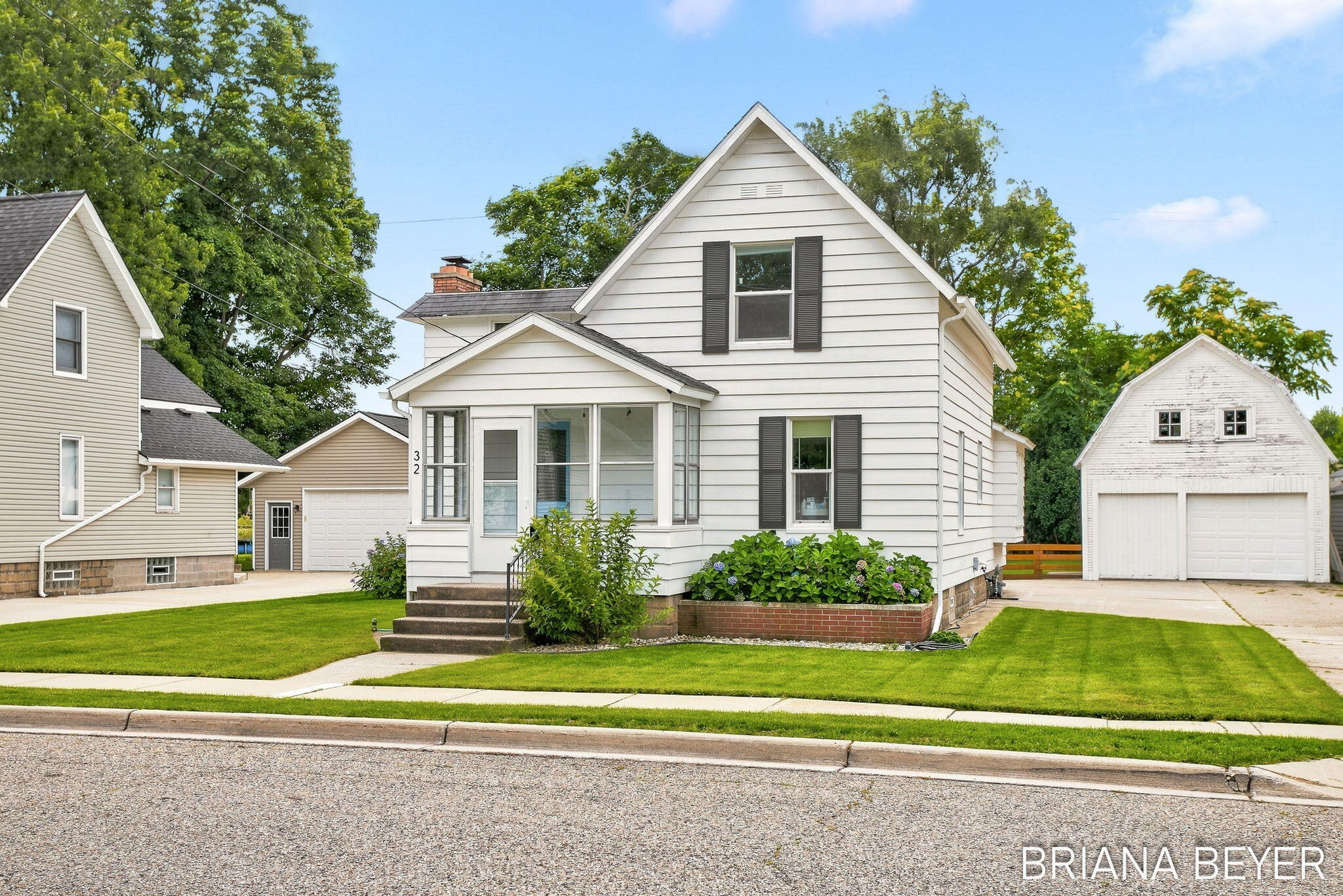 32 W Mckinley Avenue