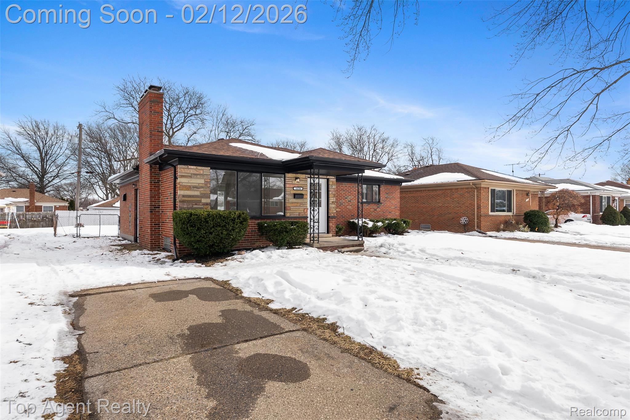 24336 Warrington Court