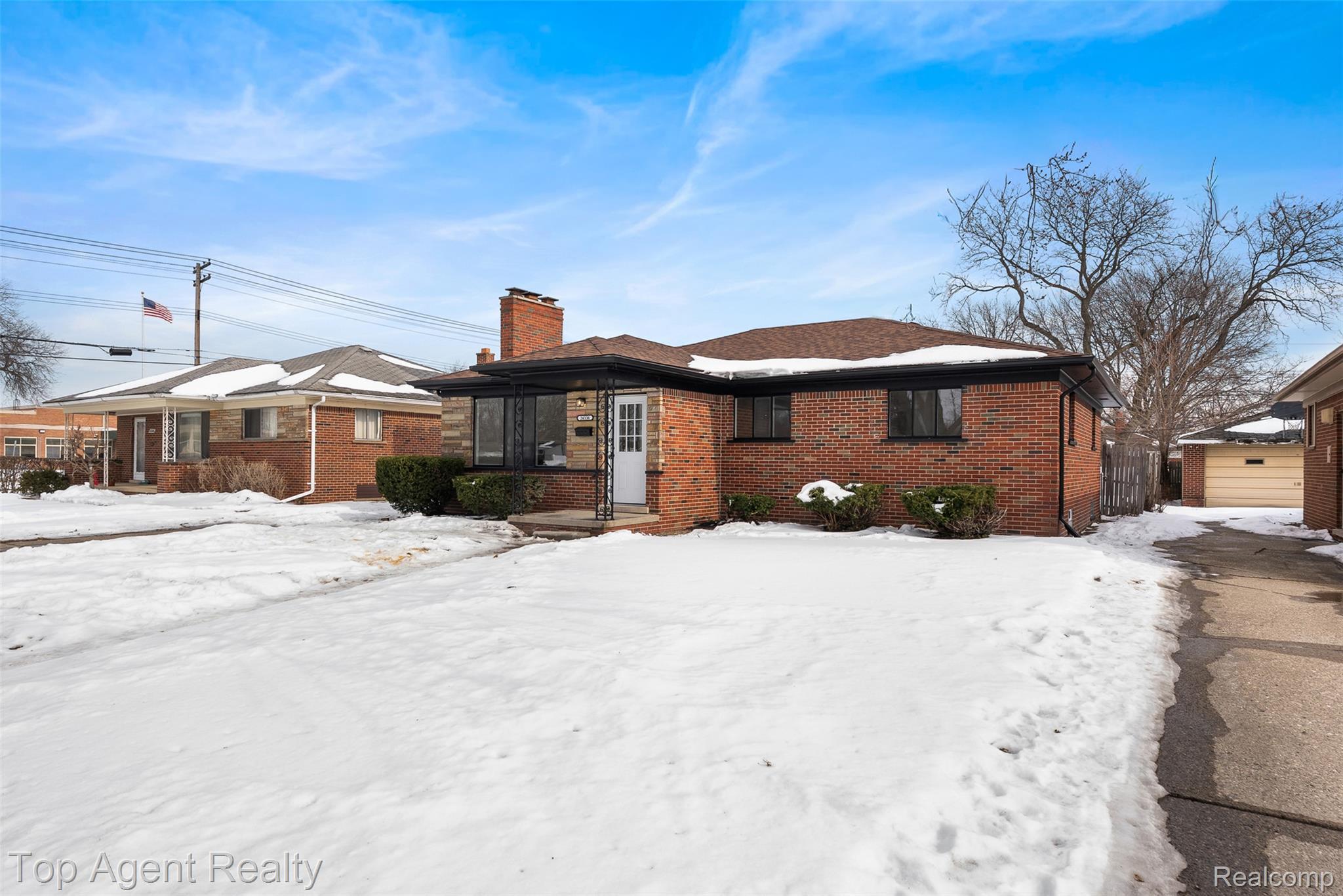 24336 Warrington Court